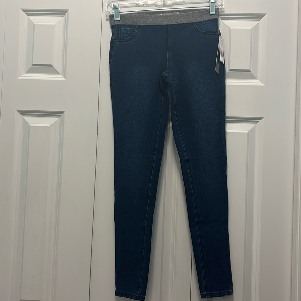 Tractr jeans. Size:10(girls)